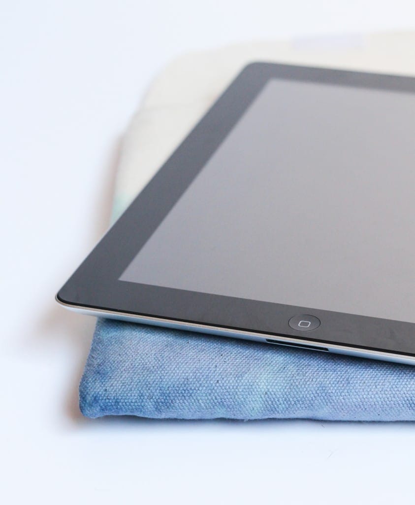 DIY Dip Dyed iPad Case | The Crafted Life