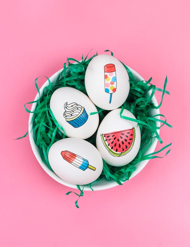 Learn how to make these temporary tattoo Easter Eggs in 10 minutes!
