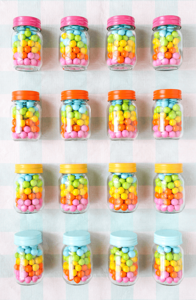 DIY Rainbow Candy Favor Bar