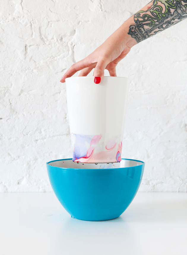 DIY Marble-Dipped Utensil Holder