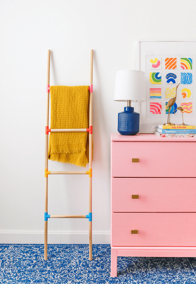 DIY Blanket Ladder 