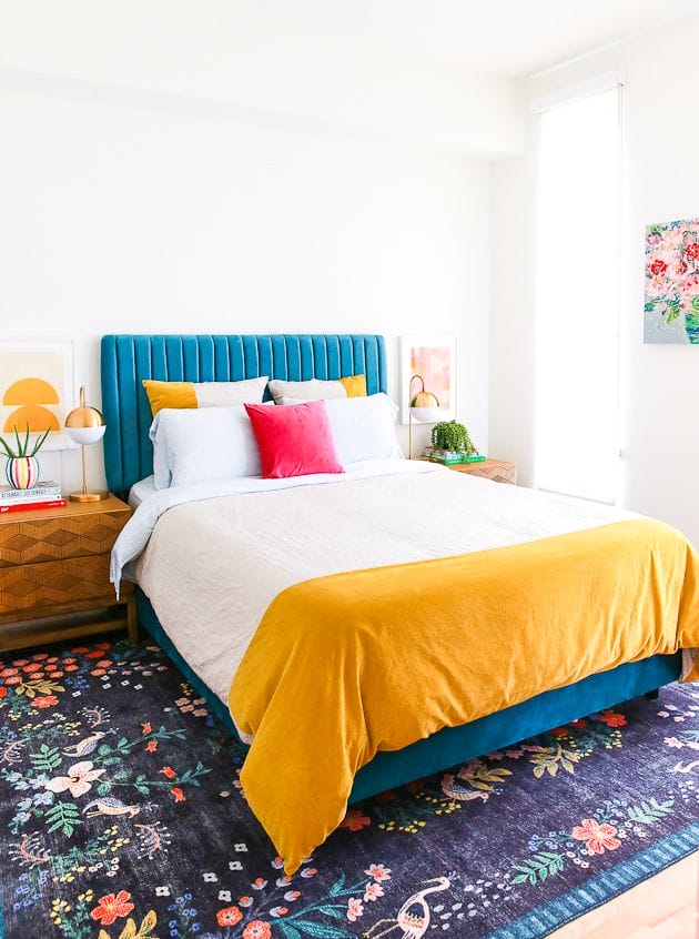 Color Crush: Golden Yellow